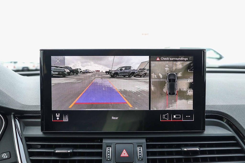 Thumbnail: 2022 Audi Q5 - 37