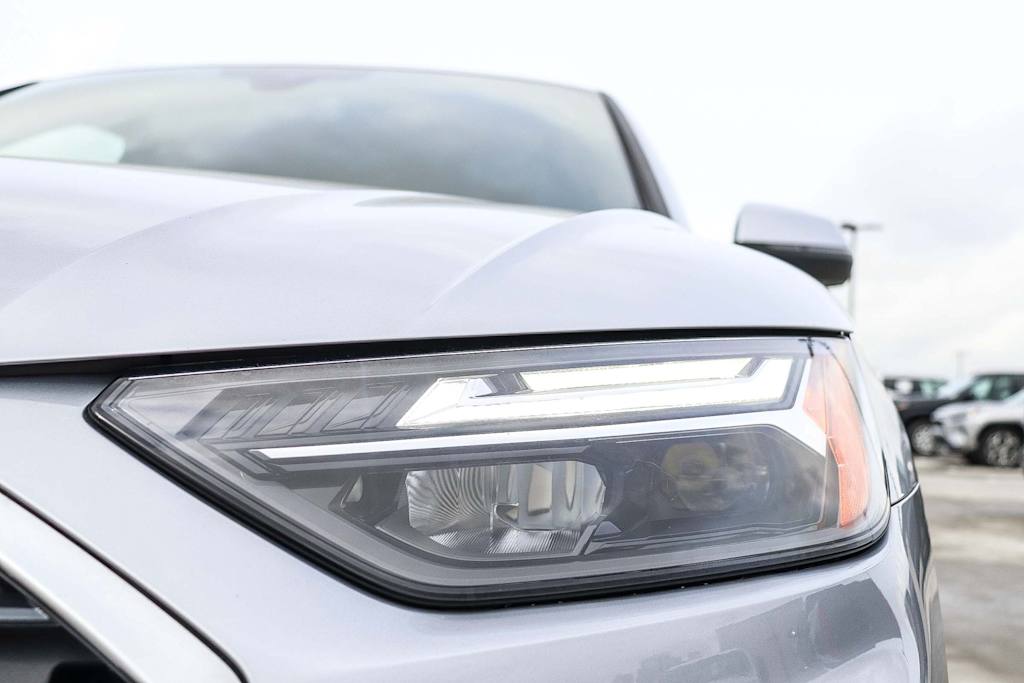 Thumbnail: 2022 Audi Q5 - 19