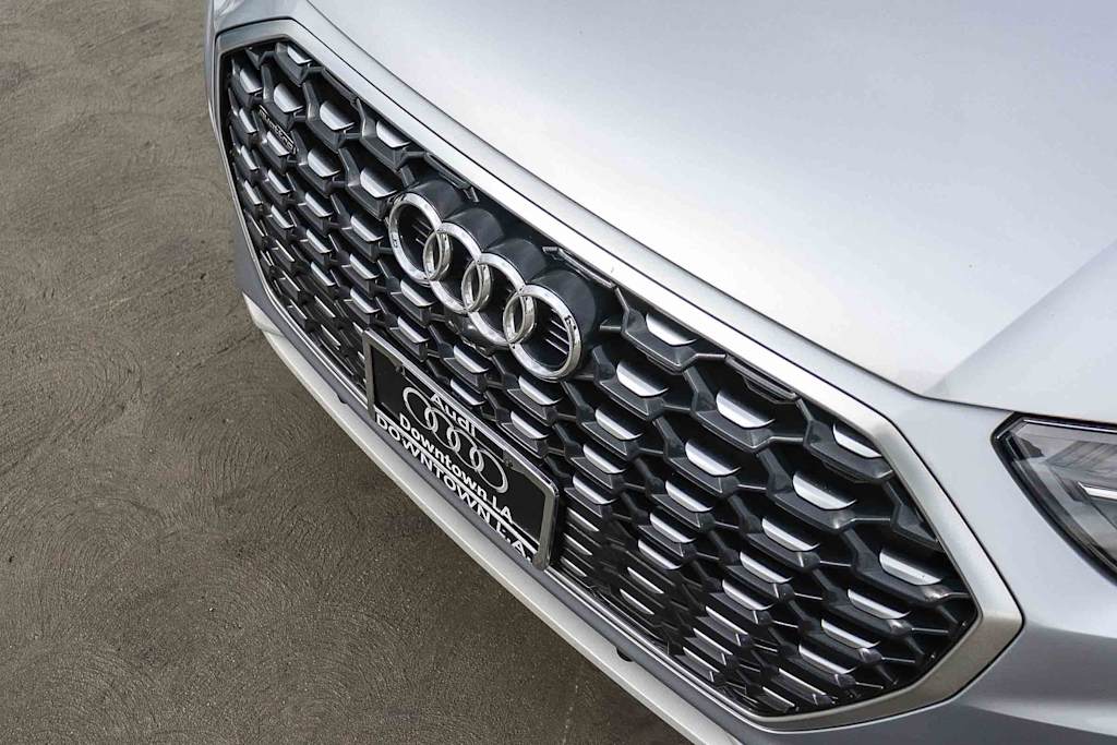 Thumbnail: 2022 Audi Q5 - 6