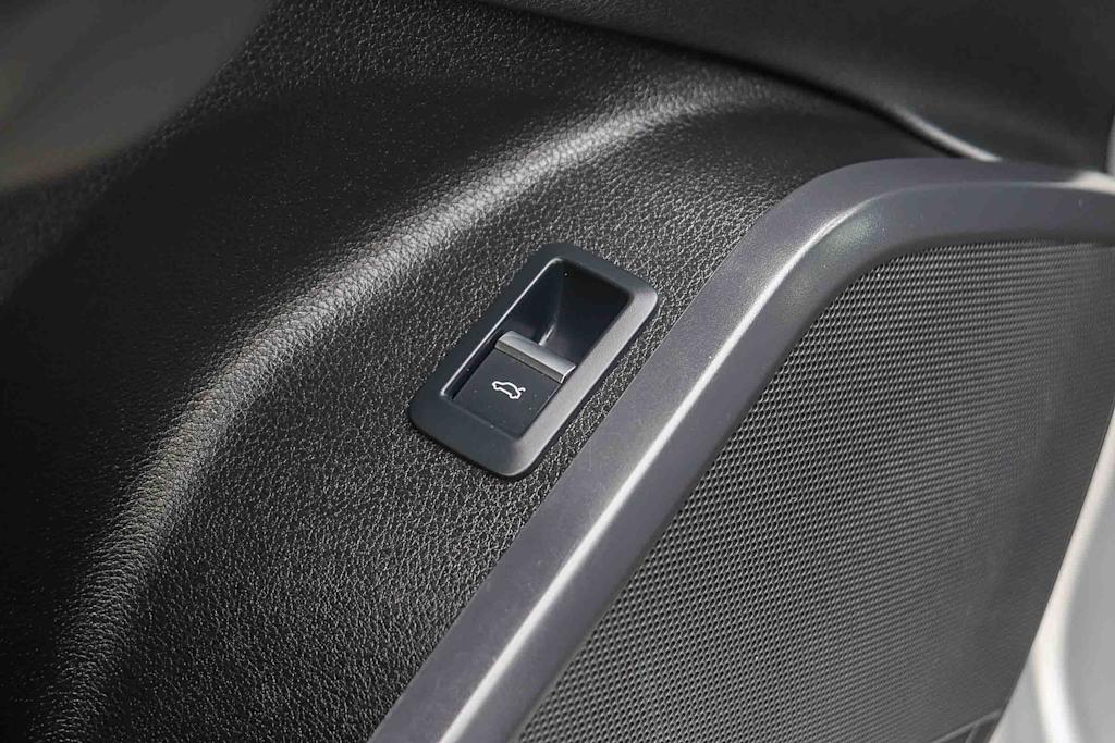 Thumbnail: 2022 Audi Q5 - 16