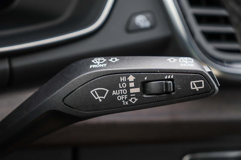 Thumbnail: 2022 Audi Q5 - 35