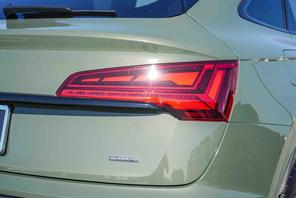 Thumbnail: 2023 Audi Q5 - 25