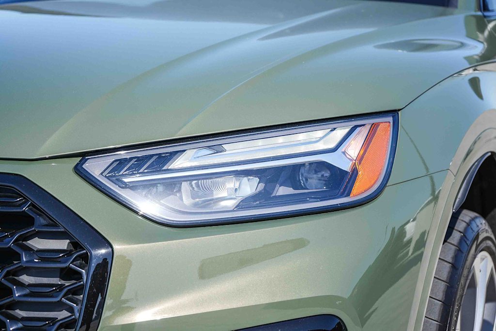 Thumbnail: 2023 Audi Q5 - 21
