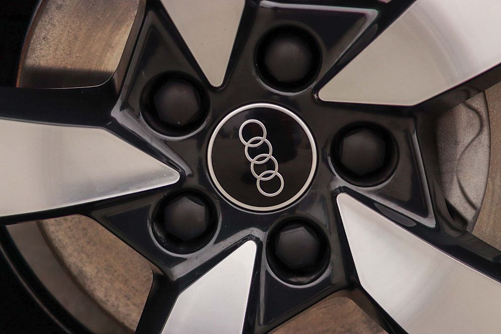 Thumbnail: 2023 Audi Q5 - 14