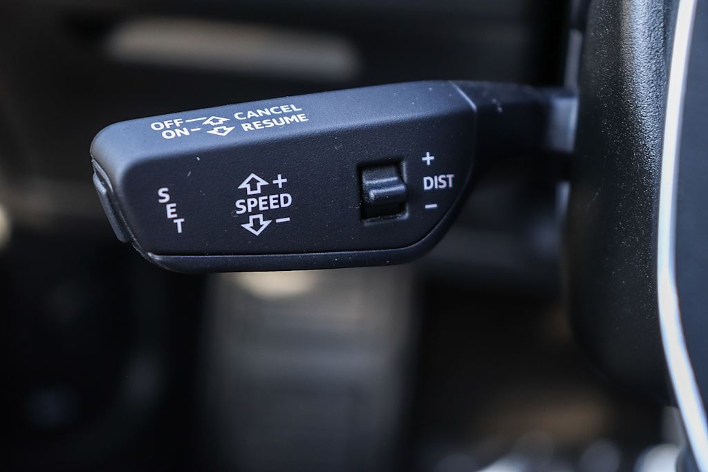 Thumbnail: 2024 Audi Q8 e-tron - 37