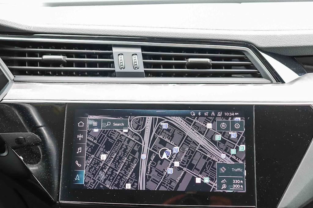 Thumbnail: 2024 Audi Q8 e-tron - 27