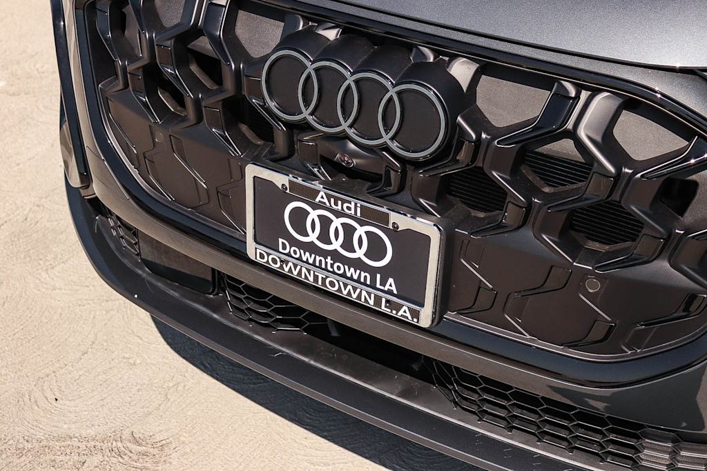 Thumbnail: 2026 Audi Q5 - 6