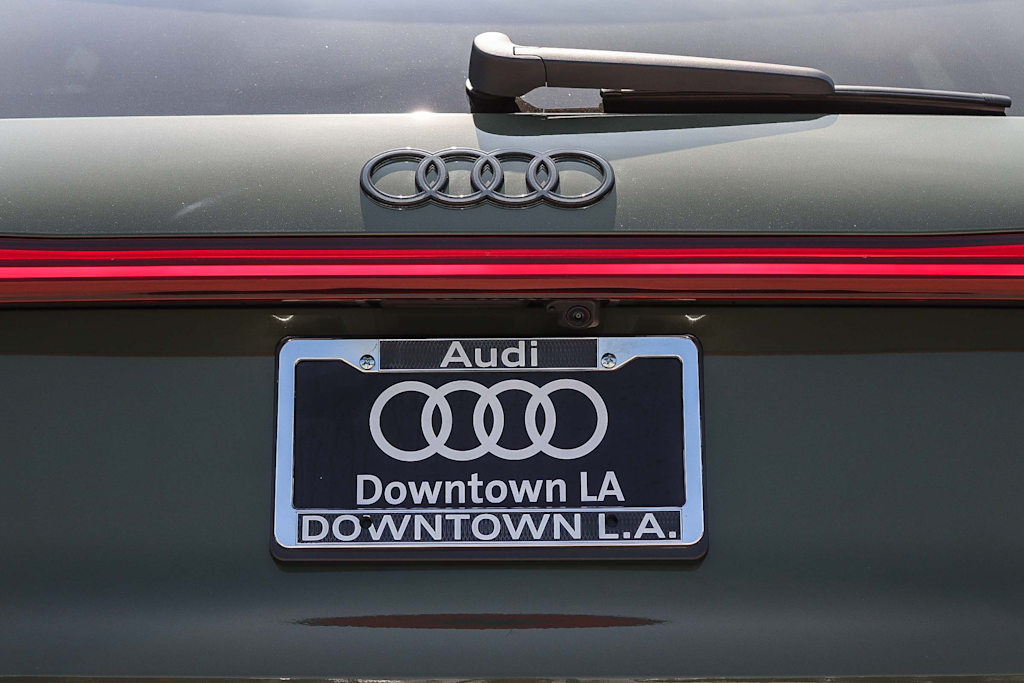 Thumbnail: 2026 Audi Q5 - 17