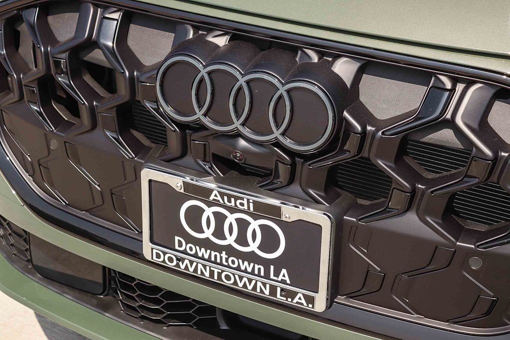 Thumbnail: 2026 Audi Q5 - 6
