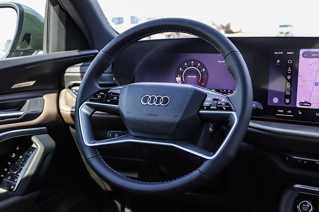 Thumbnail: 2026 Audi Q5 - 9