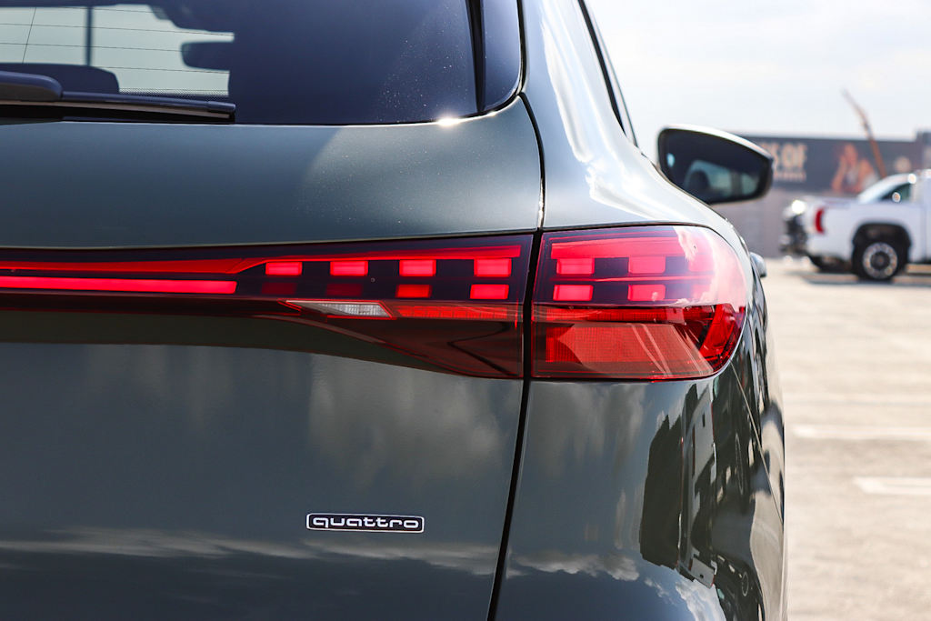 Thumbnail: 2026 Audi Q5 - 21