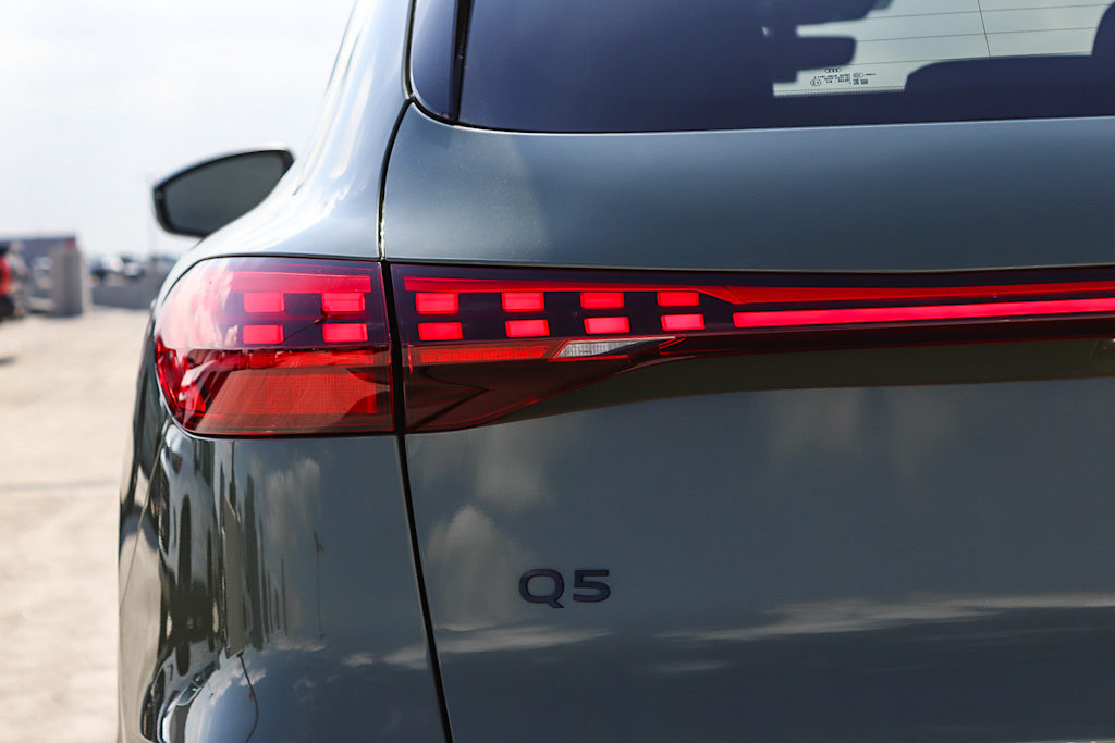 Thumbnail: 2026 Audi Q5 - 23