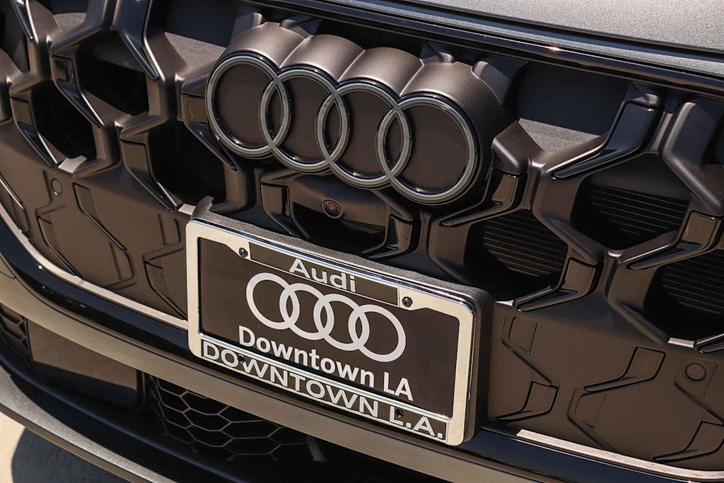 Thumbnail: 2026 Audi Q5 - 6