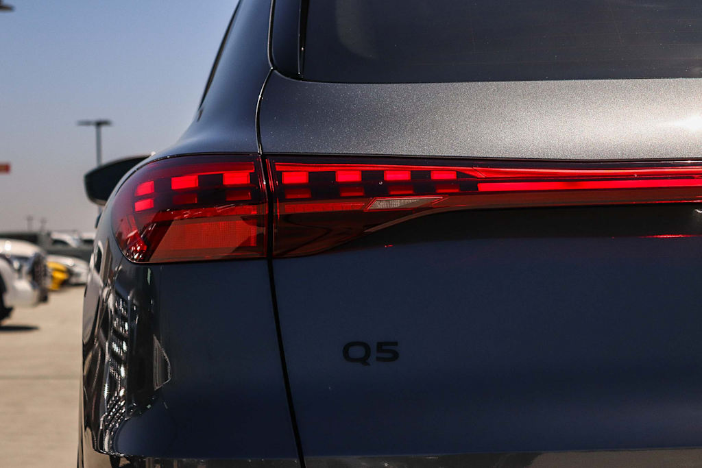 Thumbnail: 2026 Audi Q5 - 23