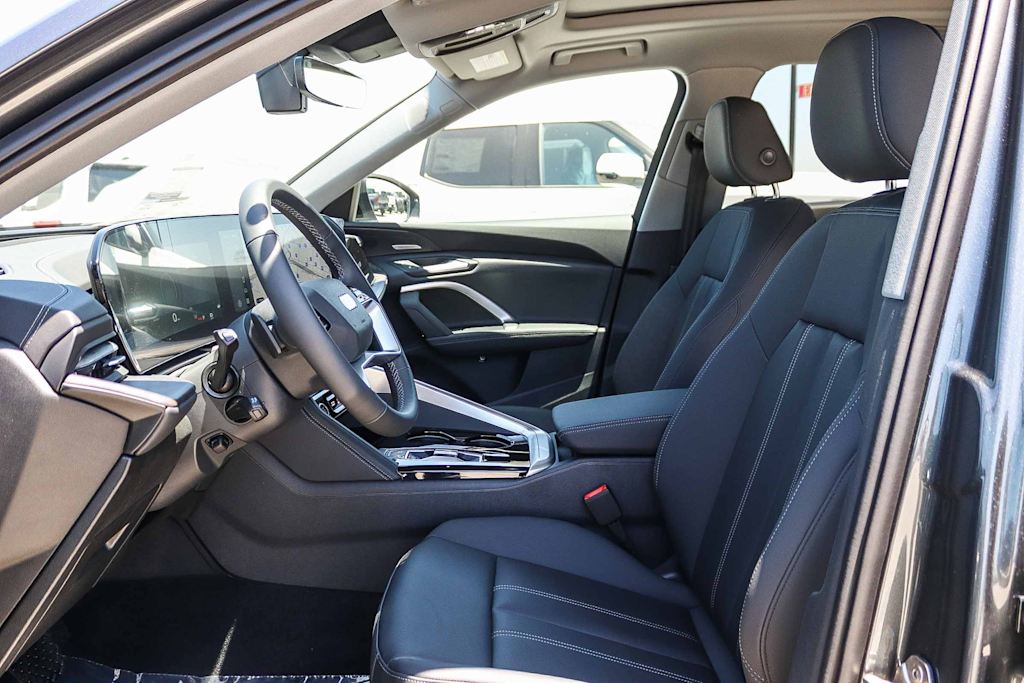 Thumbnail: 2026 Audi Q5 - 11