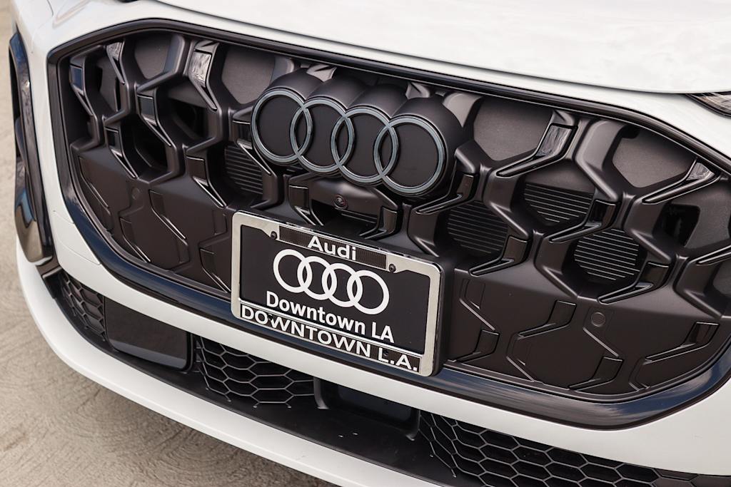 Thumbnail: 2026 Audi Q5 - 6