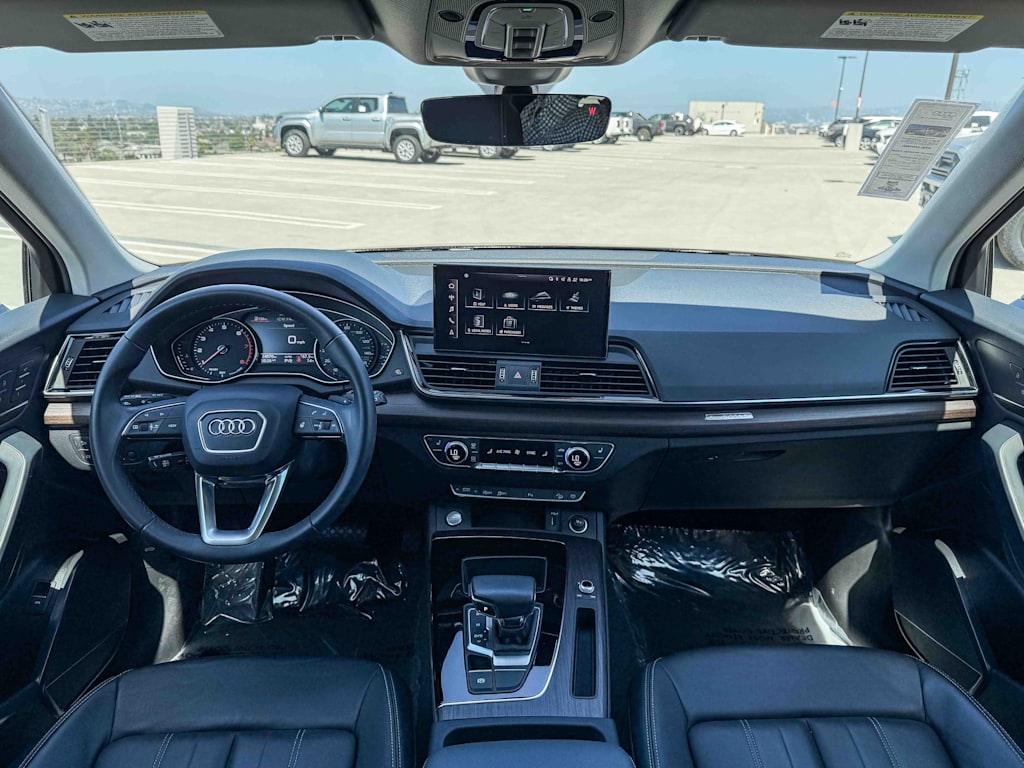 Thumbnail: 2023 Audi Q5 - 2