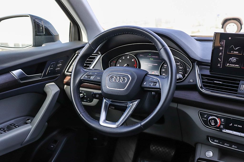 Thumbnail: 2023 Audi Q5 - 9