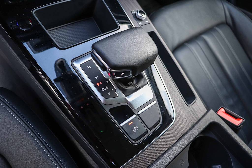 Thumbnail: 2023 Audi Q5 - 30