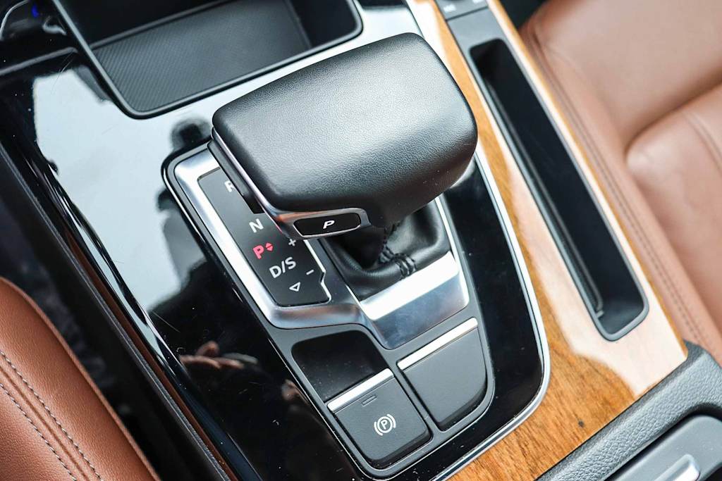 Thumbnail: 2022 Audi Q5 - 29