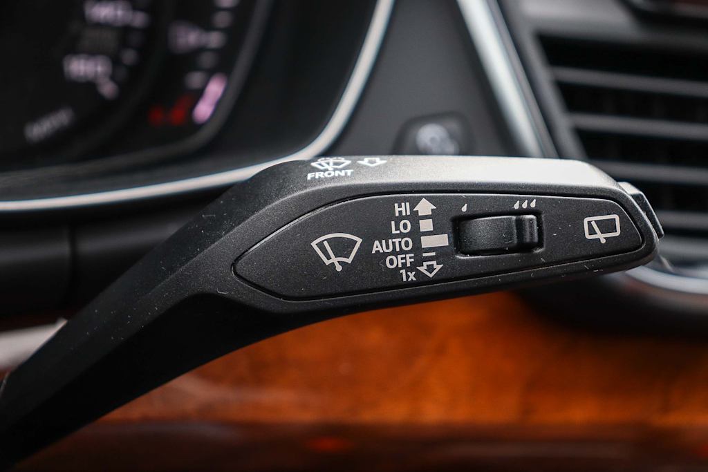 Thumbnail: 2022 Audi Q5 - 36