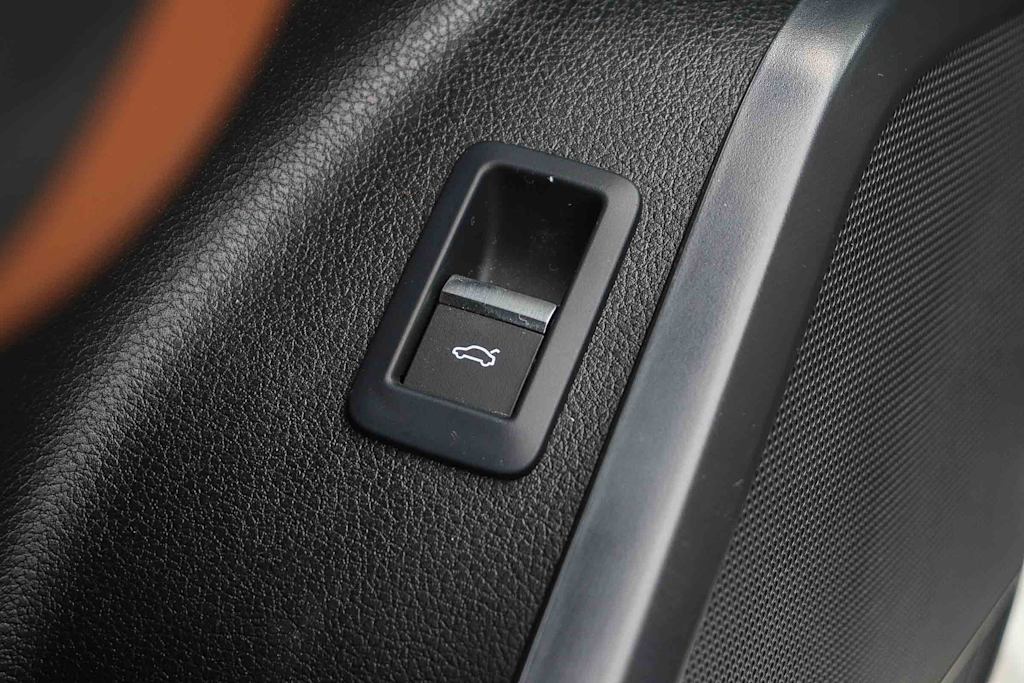 Thumbnail: 2022 Audi Q5 - 16