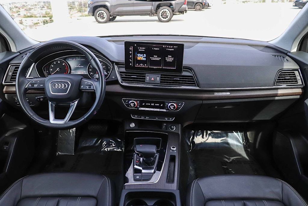 Thumbnail: 2023 Audi Q5 - 2