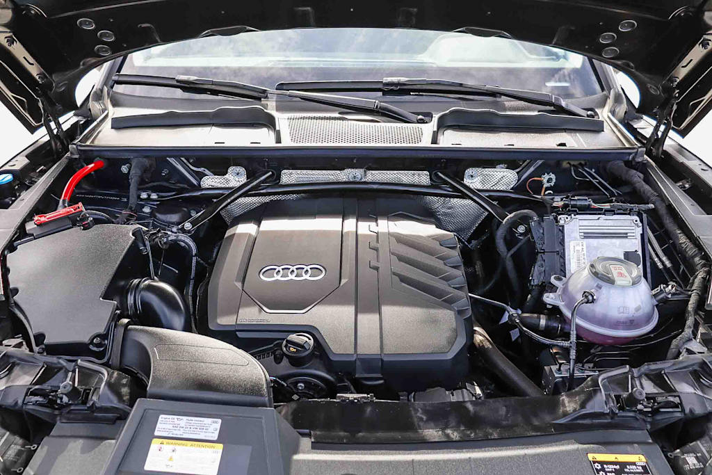 Thumbnail: 2023 Audi Q5 - 8