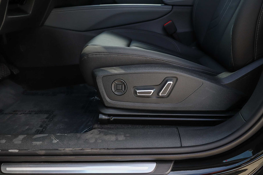 Thumbnail: 2026 Audi Q3 - 29