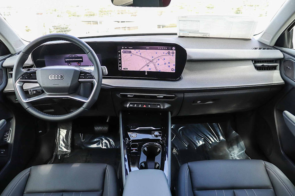 Thumbnail: 2026 Audi Q3 - 9