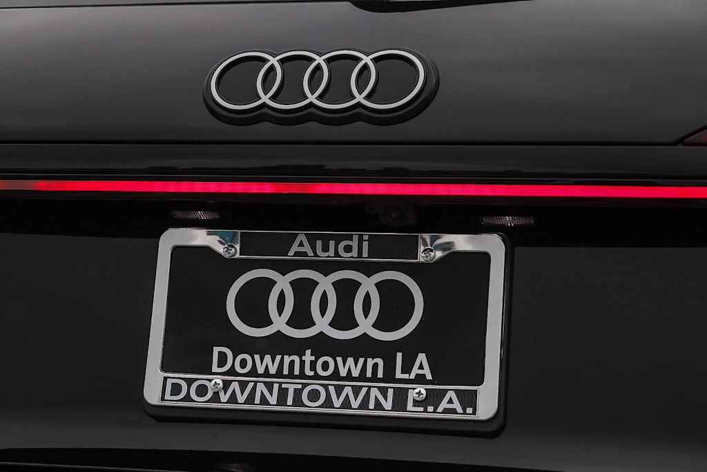 Thumbnail: 2026 Audi Q3 - 14
