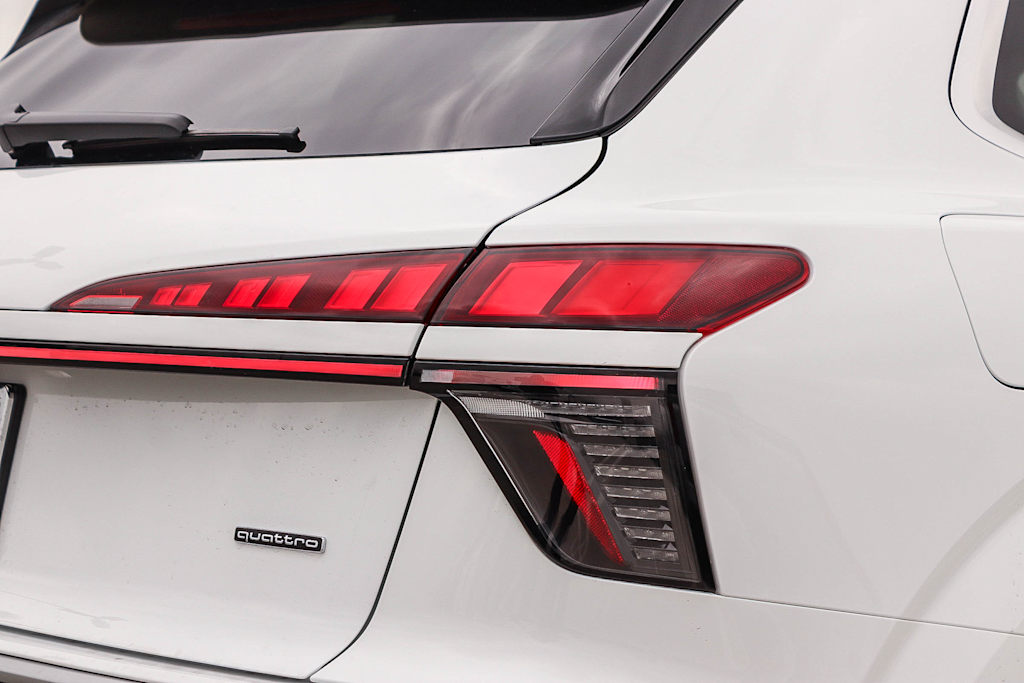 Thumbnail: 2026 Audi Q3 - 20