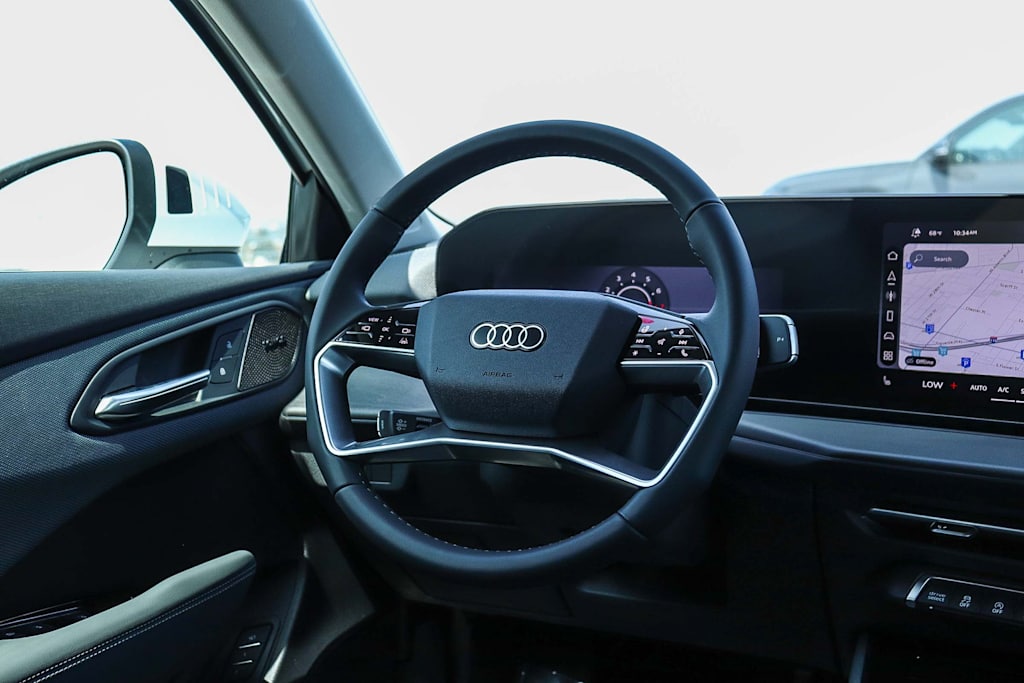 Thumbnail: 2026 Audi Q3 - 9