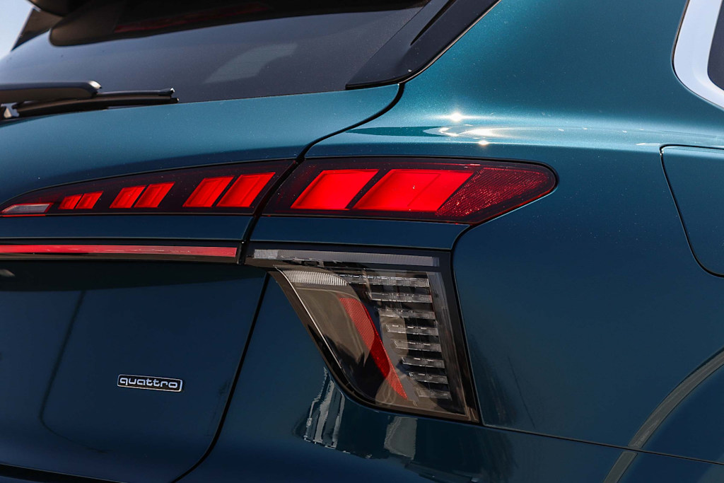 Thumbnail: 2026 Audi Q3 - 20