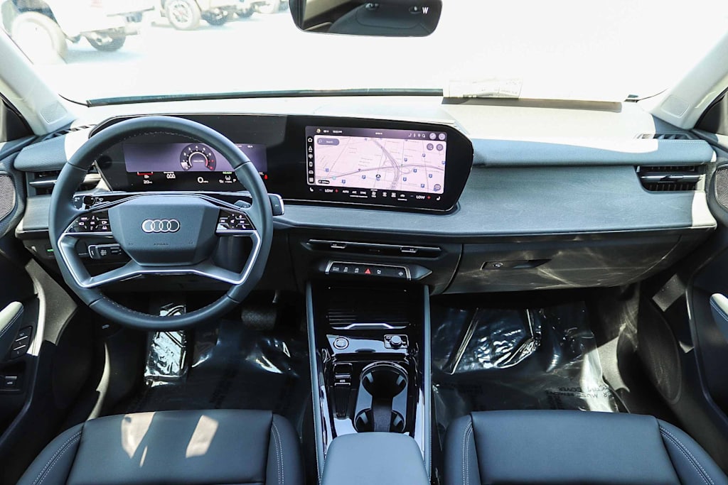 Thumbnail: 2026 Audi Q3 - 9