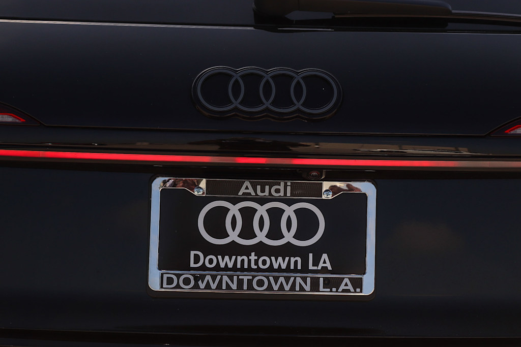 Thumbnail: 2026 Audi Q3 - 14