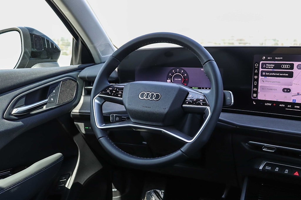 Thumbnail: 2026 Audi Q3 - 9