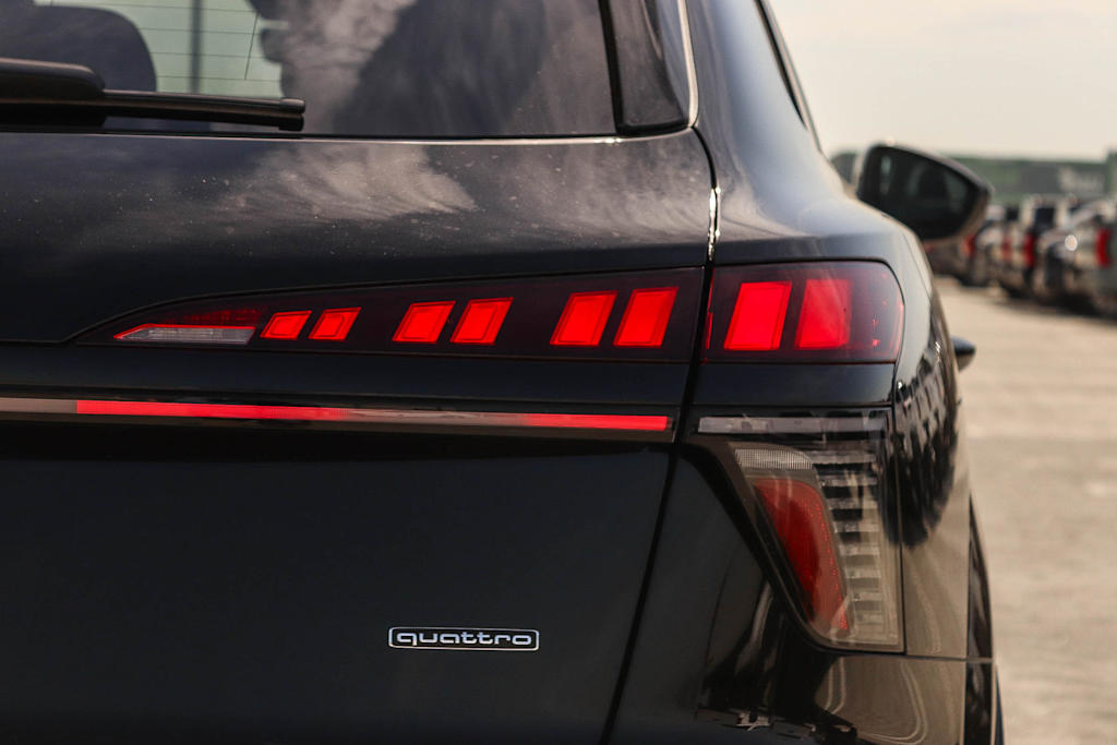 Thumbnail: 2026 Audi Q3 - 20