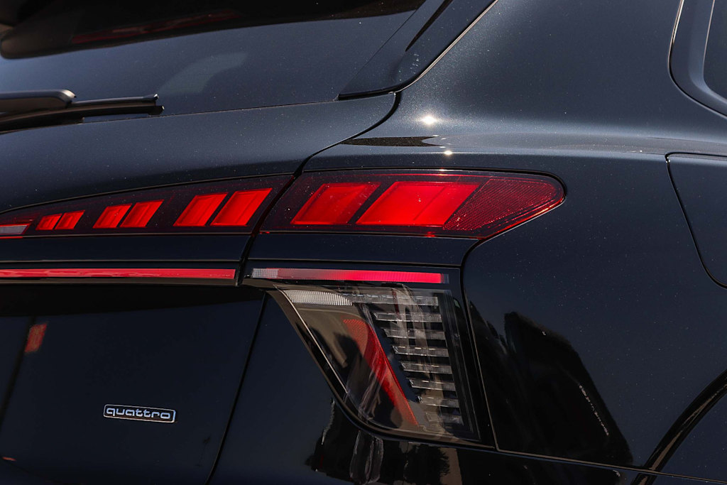 Thumbnail: 2026 Audi Q3 - 19
