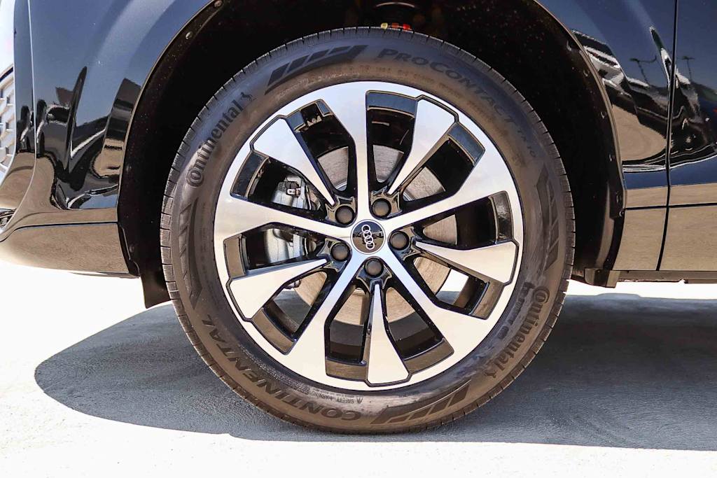 Thumbnail: 2026 Audi Q3 - 22