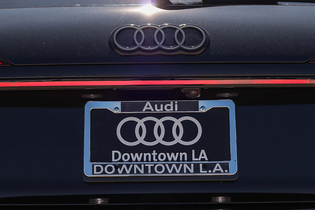 Thumbnail: 2026 Audi Q3 - 20