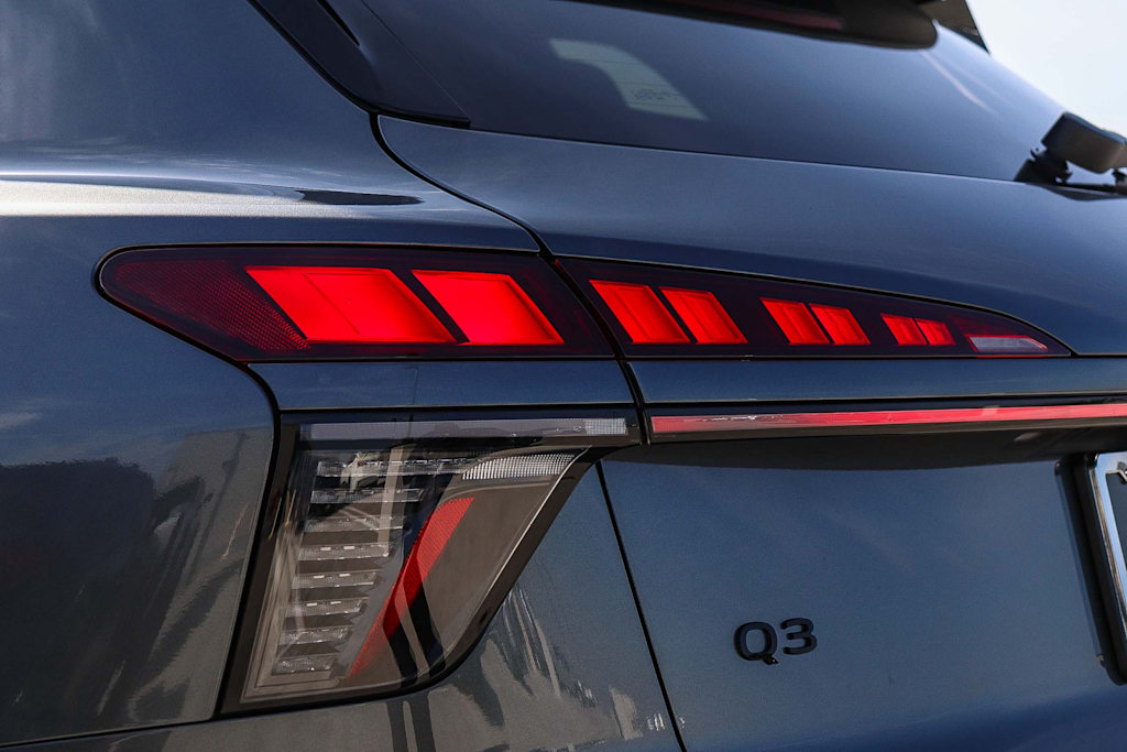 Thumbnail: 2026 Audi Q3 - 22