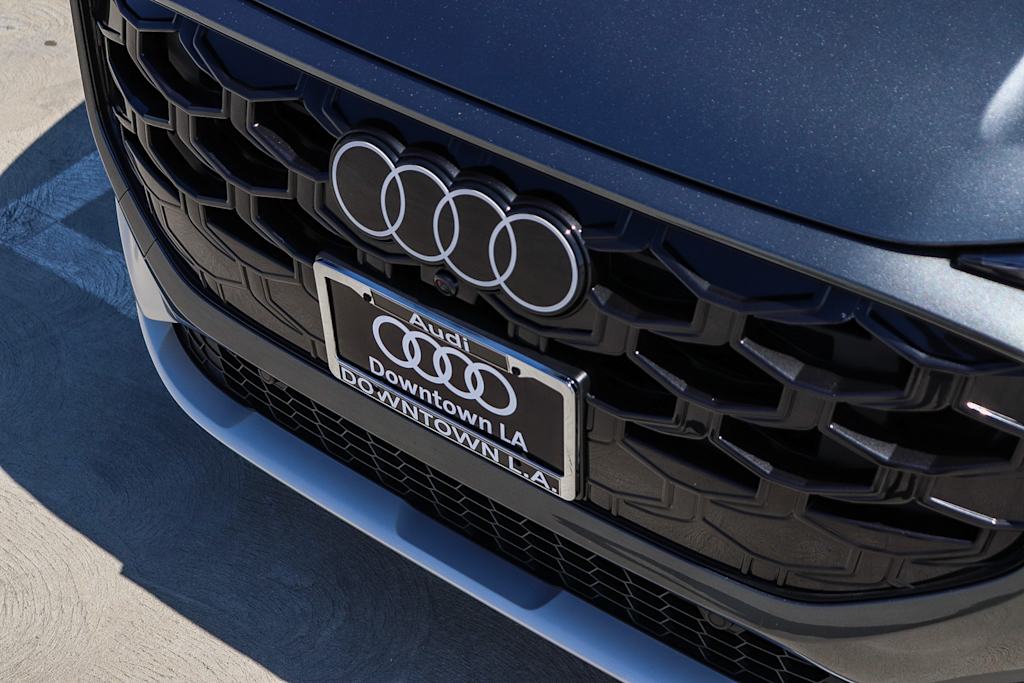 Thumbnail: 2026 Audi Q3 - 6