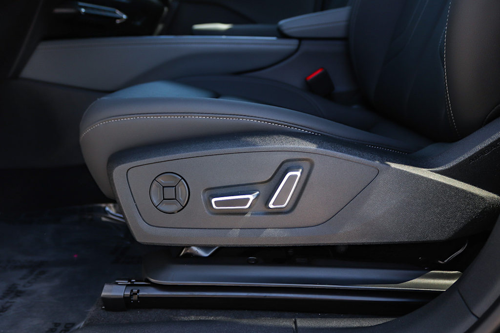 Thumbnail: 2026 Audi Q3 - 28