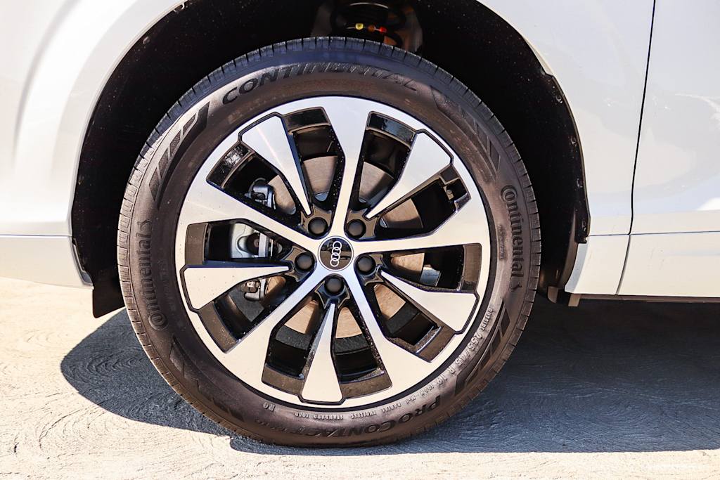Thumbnail: 2026 Audi Q3 - 23
