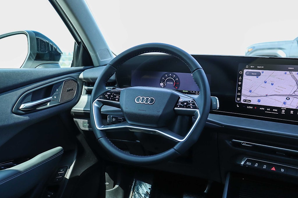Thumbnail: 2026 Audi Q3 - 14