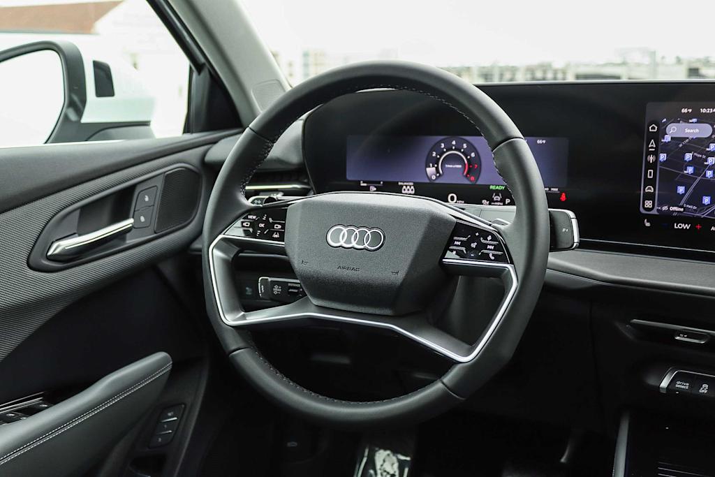 Thumbnail: 2026 Audi Q3 - 9