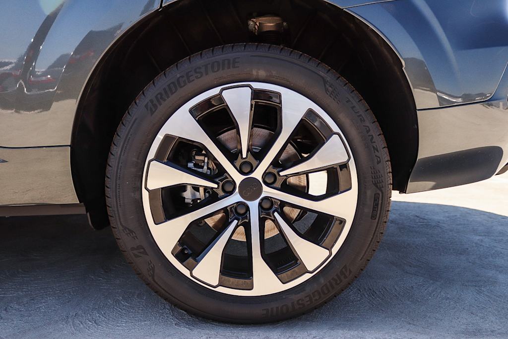 Thumbnail: 2026 Audi Q3 - 7