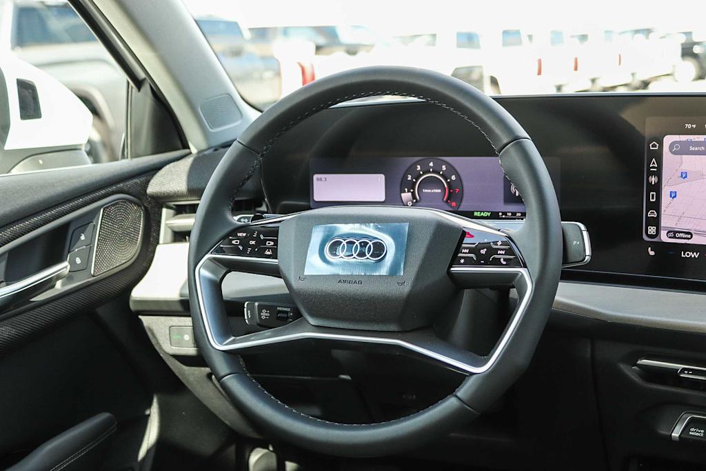 Thumbnail: 2026 Audi Q3 - 9