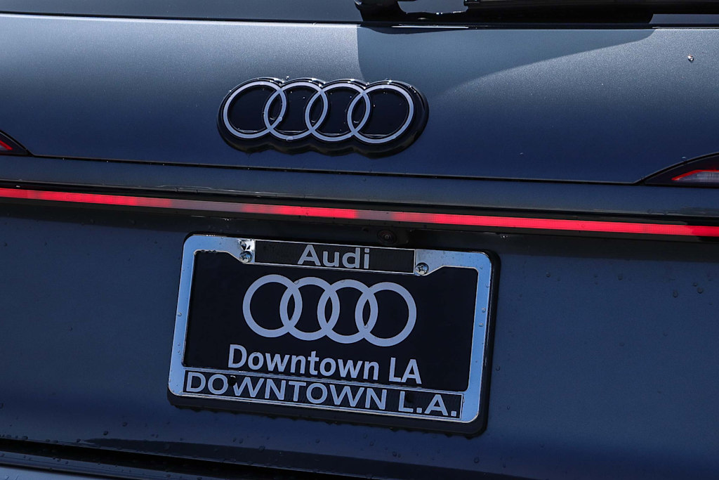Thumbnail: 2026 Audi Q3 - 20